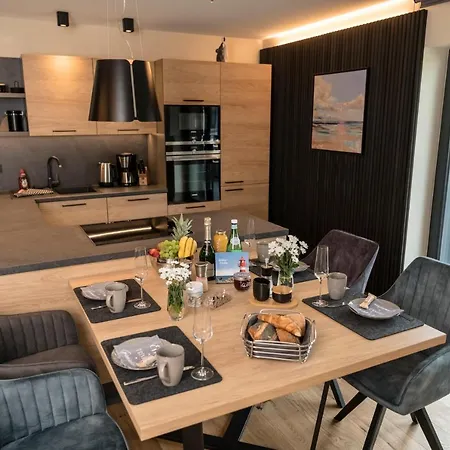 アパート Wellness House Energy Mit Whirlpool