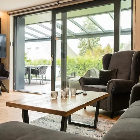 アパート Wellness House Energy Mit Whirlpool ティメンドルファー・シュトラント